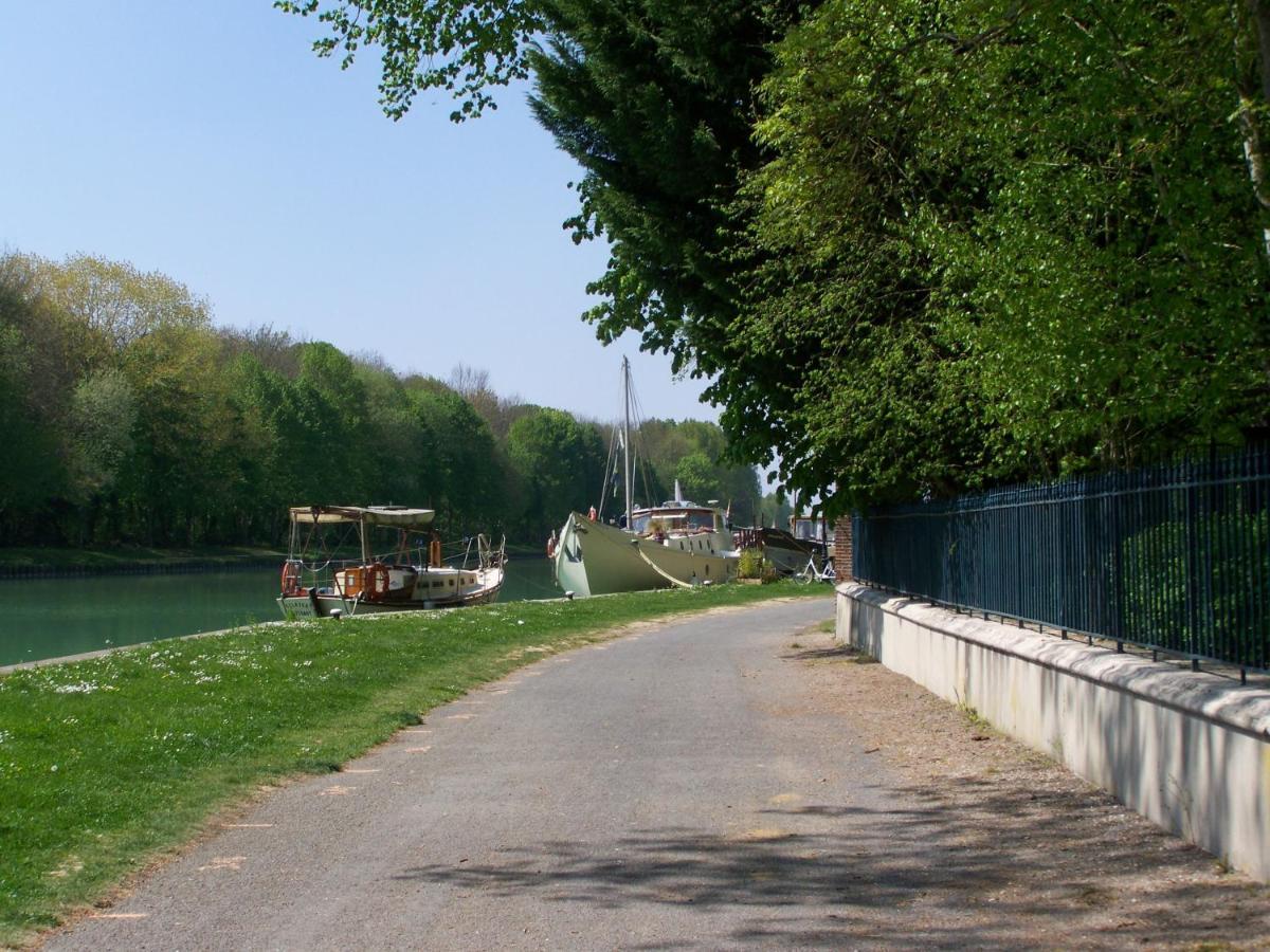 Bed and Breakfast La Tuiliere Mutigny Exterior foto